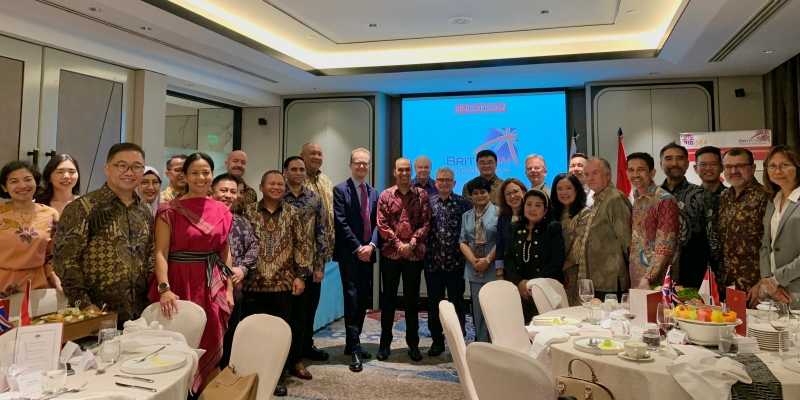 Prudential Indonesia dan British Chamber of Commerce (“BritCham”) di Indonesia menyelenggarakan acara santap malam eksklusif bertema “Strengthening Public-Private Partnership Towards Indonesia Emas 2045”. CEO Prudential plc, Anil Wadhwani, Prudential plc 