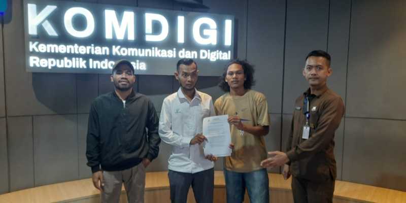 Aduan perwakilan massa dari Gerakan Kader Umat Islam diterima oleh perwakilan Komdigi, Senin, 12 Januari 2026. (Foto: Dok. Pribadi)