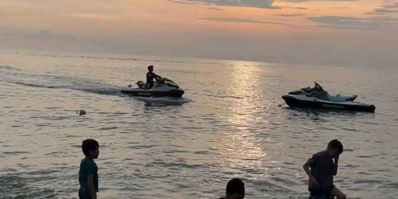 Pantai Teluk Kemang (Foto: RMOL/Hani Fatunnisa)